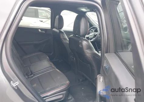 2024 Ford Escape St-Line z USA, uszkodzony, nr VIN 1FMCU0MN4RUA66706